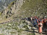 Amarnath Yatra 2022: खराब मौसम के कारण अमरनाथ यात्रा पर लगी रोक, पहलगाम में रुका जत्था