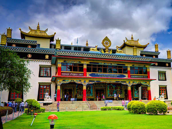 नमड्रॉलिंग मठ, कूर्ग 