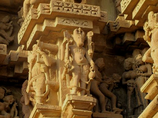 दूल्हादेव मंदिर