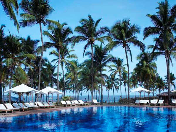 गोवा जाइये और प्यार के नशे में गम हो जाइये