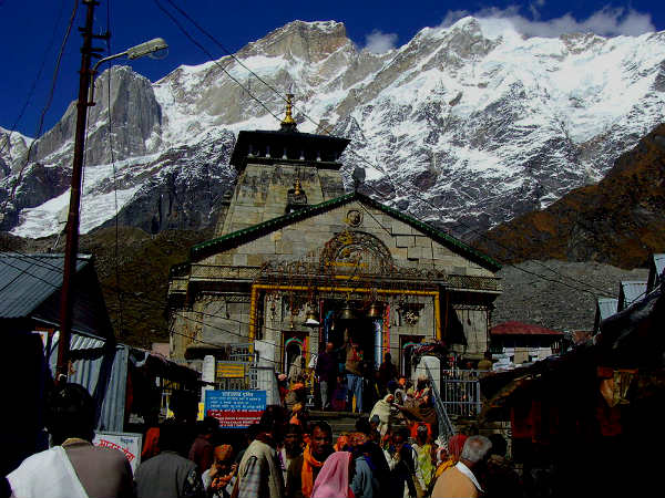  केदारनाथ मंदिर 