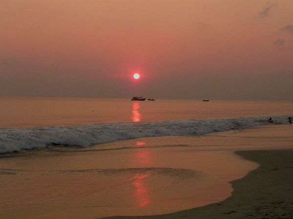 राधानगर में सनसेट 