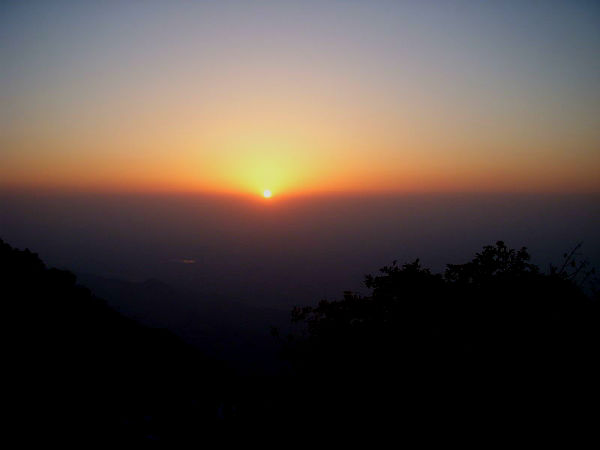 माउंट आबू में सनसेट 