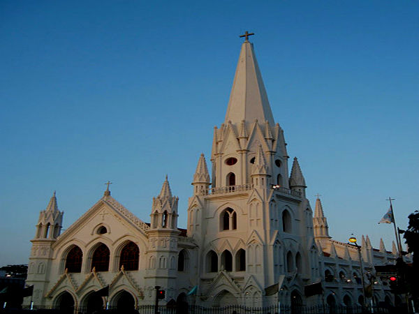 सेंथोम बेसिलिका सेंथोम बेसिलिका