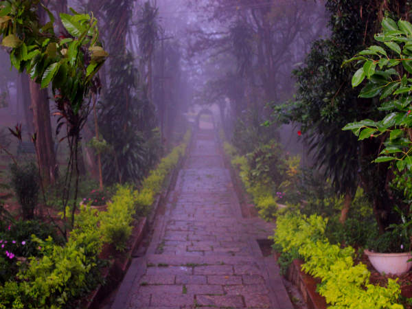 नंदी हिल्स 