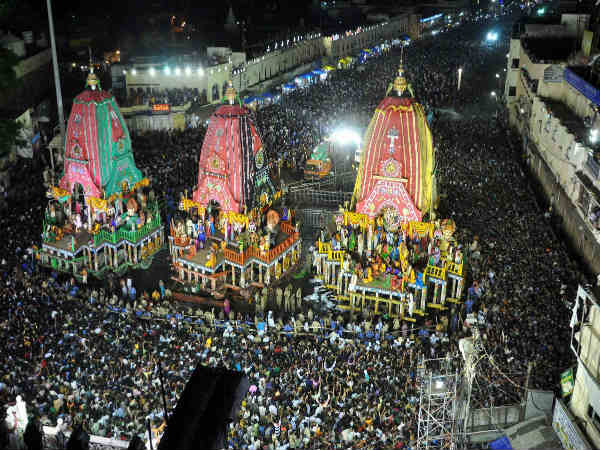 पुरी रथ यात्रा 2014 कुछ तस्वीरों में