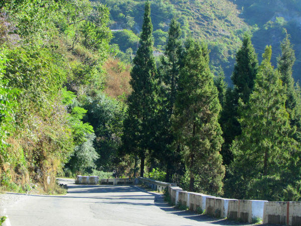 कैसे जाएं देहरादून