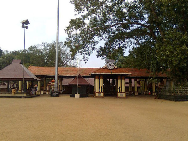 चेट्टिकुलंगरा भगवती मन्दिर