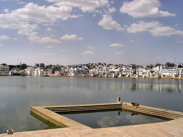  पुष्‍कर झील