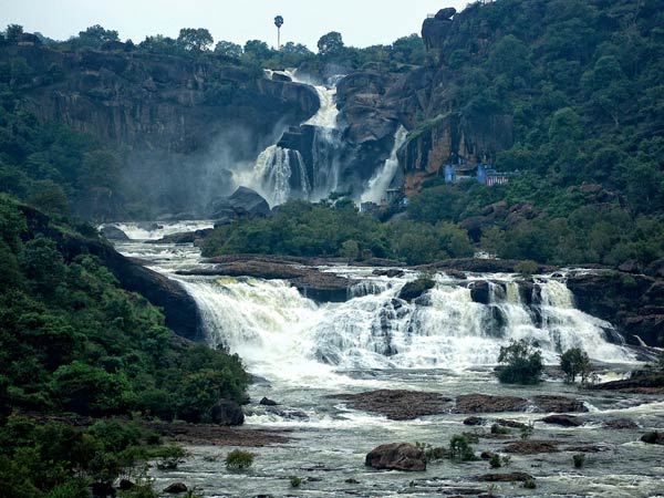 अगस्‍थीयार झरना