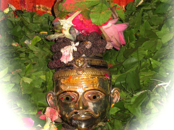 पिंपलेश्वर महादेव मंदिर
