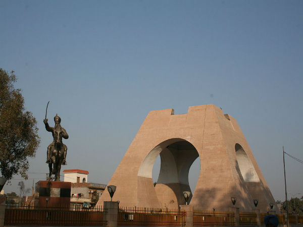 कैसे जाएँ 