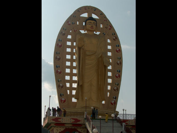 गर्मियों की छुट्टियों में सैर करें ठंडी हसीन वादियों की