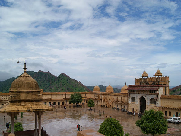 जलेब चौक 