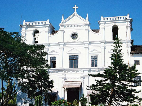 रैचौल सेमिनरी और चर्च 