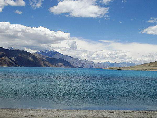 Pangong Tso लेक ( 3 Idiots)