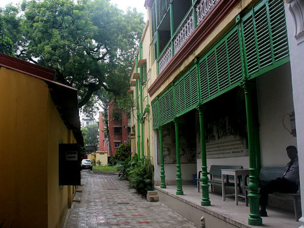 नेताजी भवन