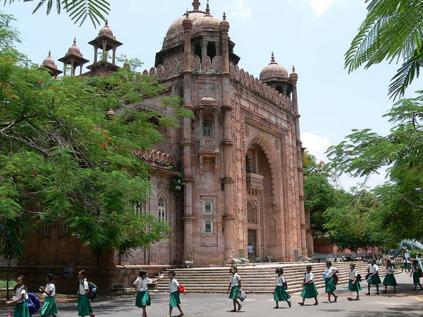 चेन्नई की नेशनल आर्ट गैलरी