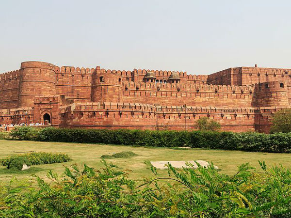 आगरा का लाल किला 