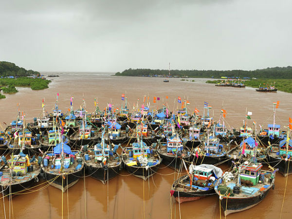 दापोली में और उसके आसपास बसे पर्यटक स्थल 