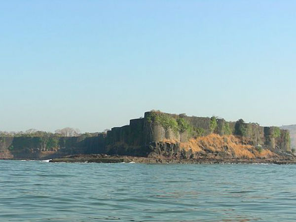 दापोली में और उसके आसपास बसे पर्यटक स्थल 