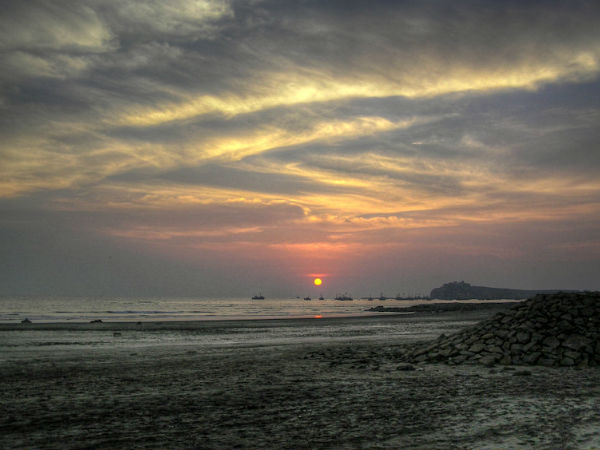 दापोली पहुँचें कैसे? 