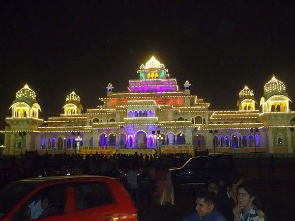 अल्बर्ट हॉल संग्रहालय 