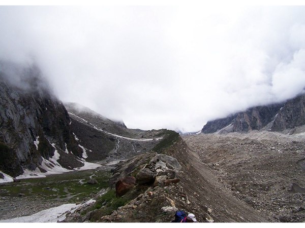 सतोपंथ झील पहुँचें कैसे?