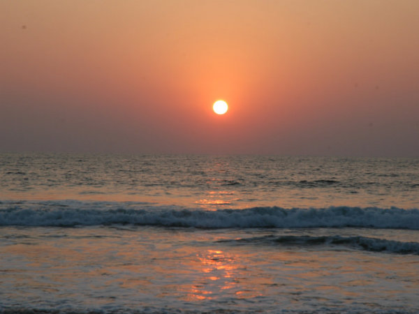 अरब सागर में मिलना 