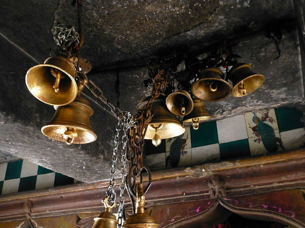 बराबर गुफ़ाओं की कुछ दिलचस्प बातें 