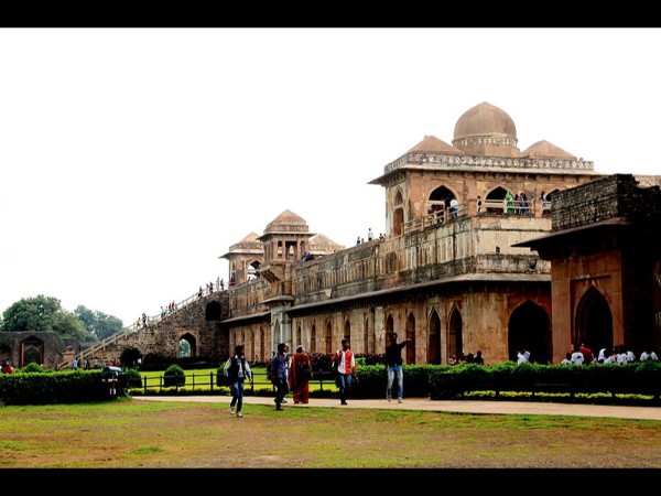 जहाज़ महल 