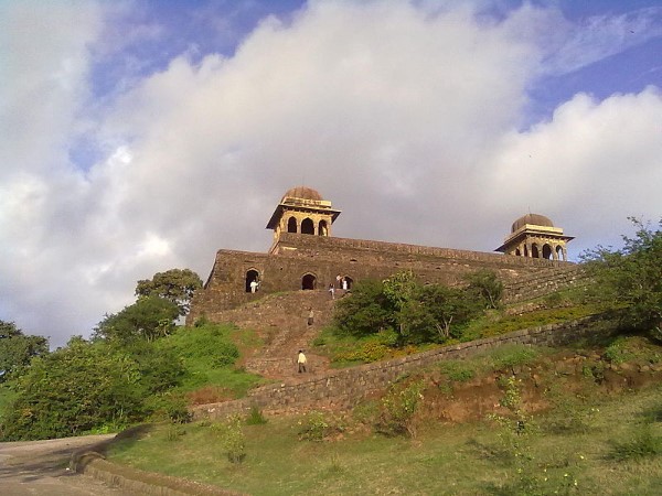 रानी रूपमती का महल 