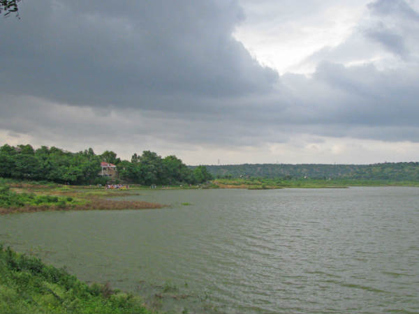 दमदमा लेक (दिल्ली से दमदमा लेक की दूरी 45 किमी)