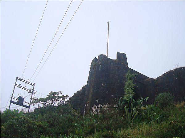 पुरंदर फोर्ट ट्रेक