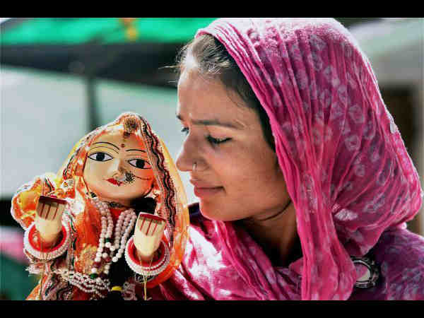 कैसे पहुंचे उदयपुर 