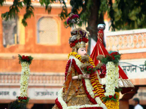 ये खाना बिल्कुल भी ना भूले 