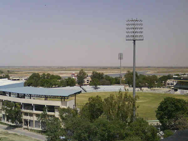 ग्रीन पार्क कानपुर 