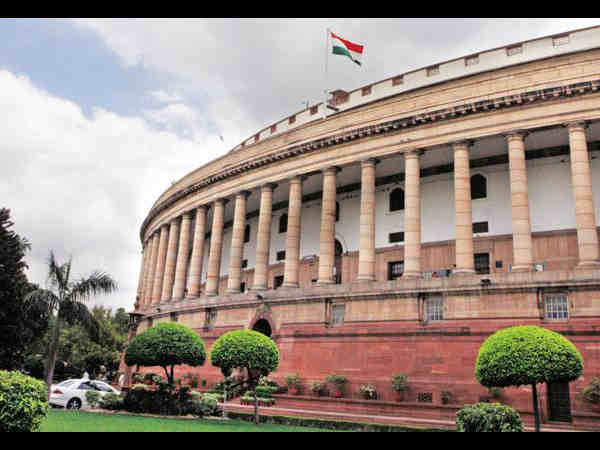 संसद भवन 