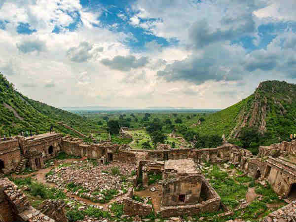 कैसे पहुंचे 