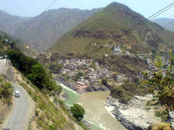  रघुनाथ मंदिर 