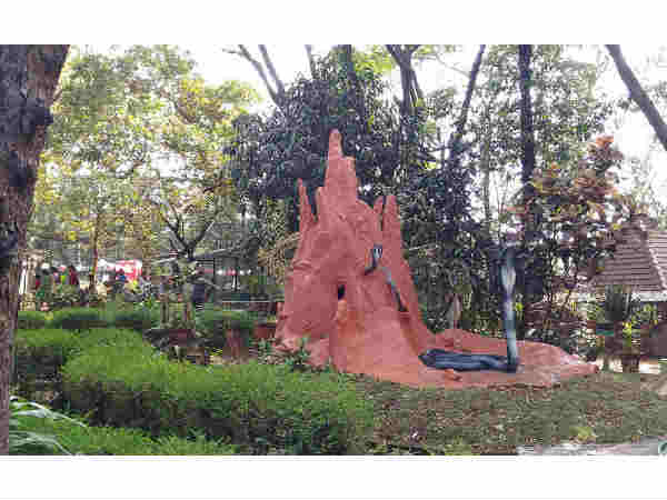 परिस्सिनिकदावु स्नेक पार्क, कन्नूर