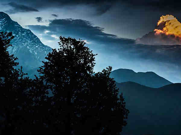 त्रिउंड ट्रेक 