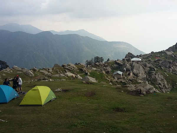 त्रिउंड ट्रेक