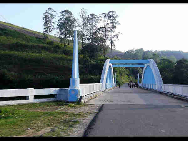 शोलेयर डैम 