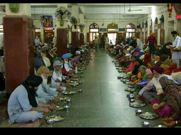 लंगर का प्रसाद