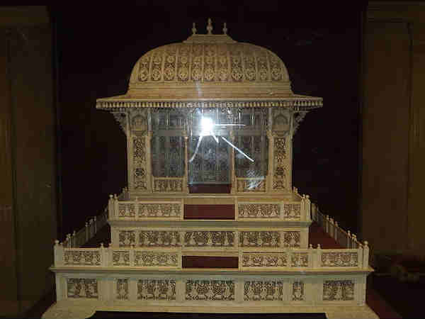 20 रुपये में जाने दिल्ली का इतिहास