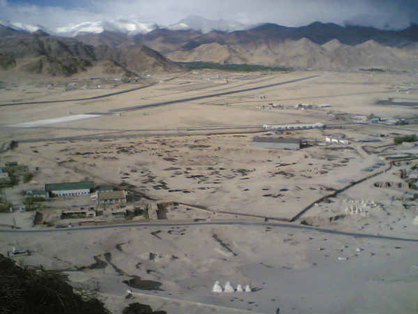 कैसे जाएं लेह