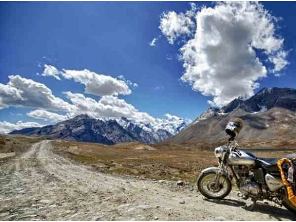 मनाली टू लेह 