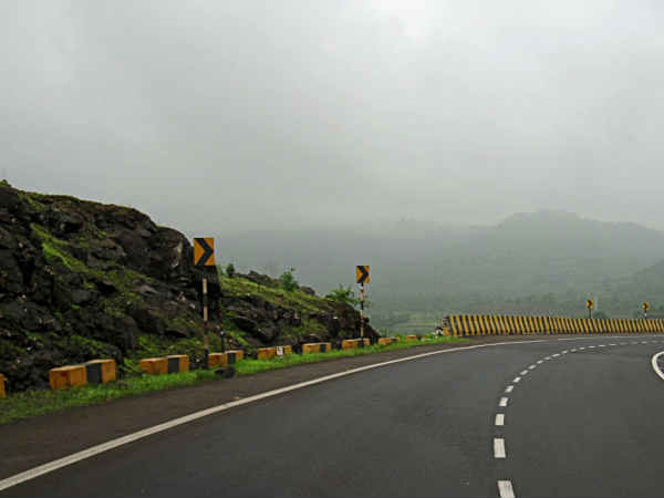 कसारा घाटः मुंबई-नासिक हाईवे