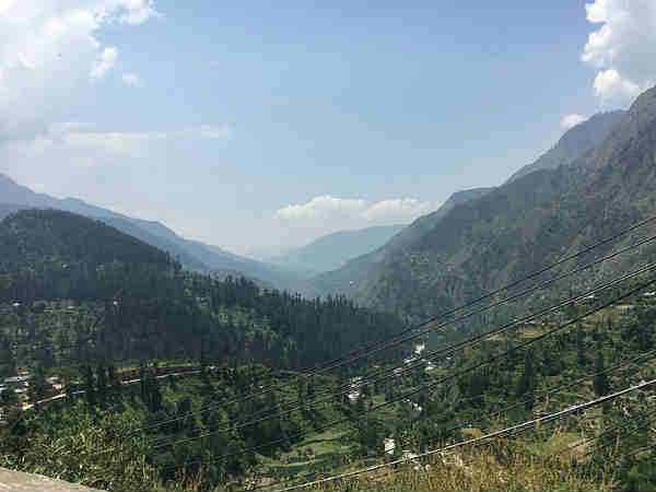 मलाना गांव ट्रेक 